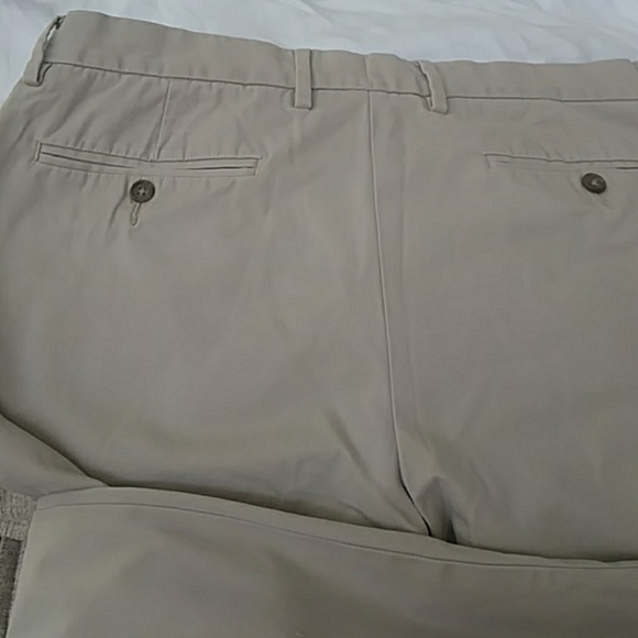 Men's J. CREW BOWERY khaki pants - Picture 5 of 5